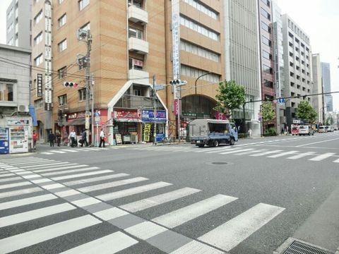 神田西口通り 交差点