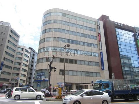 みずほ銀行 (神田支店)