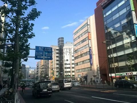淡路町交差点付近