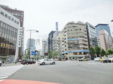 専大前 交差点