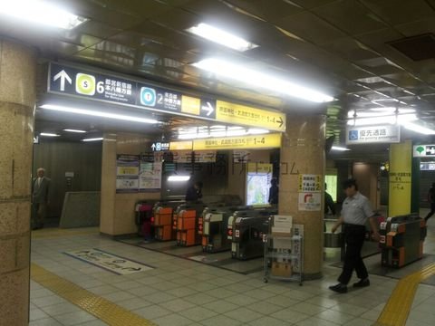 九段下駅、靖国神社、武道館出口改札口