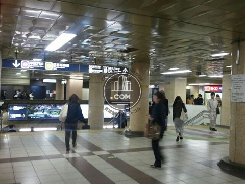 駅ナカ