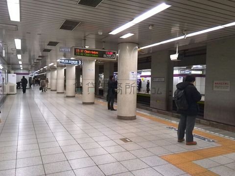 九段下駅半蔵門線3番ホーム