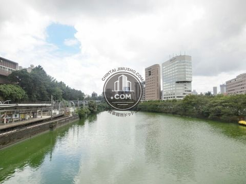 駅周辺