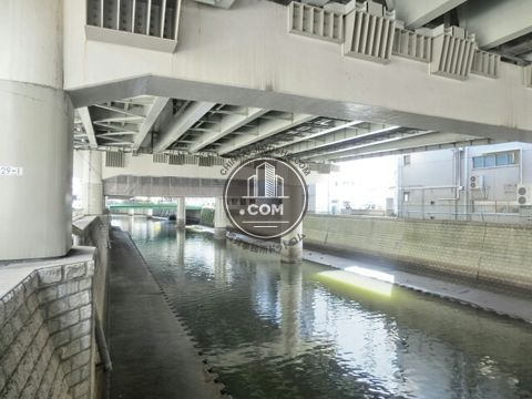 裏路地