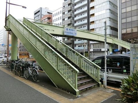 一ツ橋高校前歩道橋
