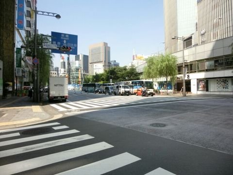 銀座西四丁目 交差点