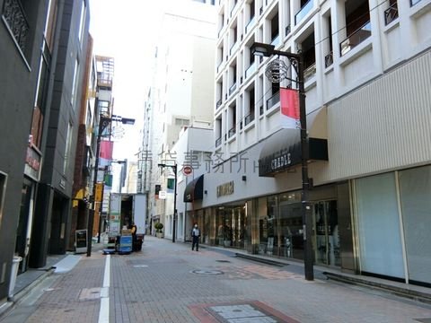 銀座鈴らん通り
