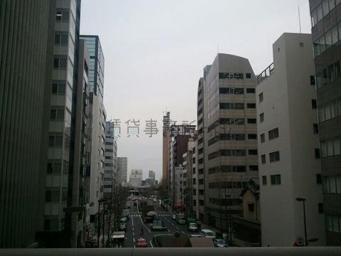 昭和通りの新橋方面