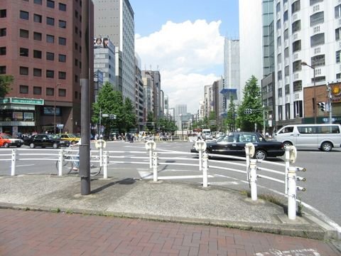 三原橋 交差点
