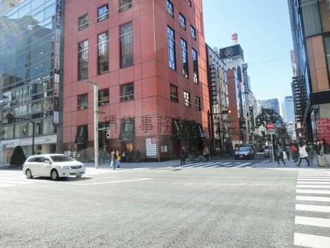 銀座七丁目 交差点