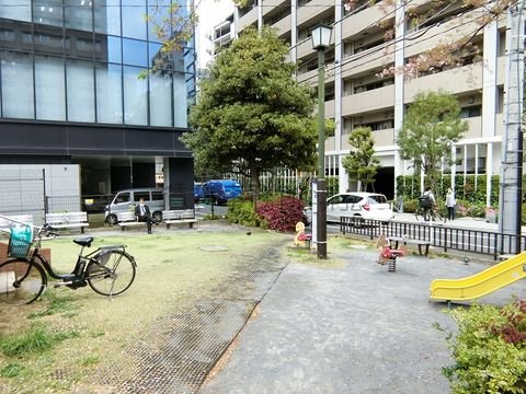 高橋北東児童遊園