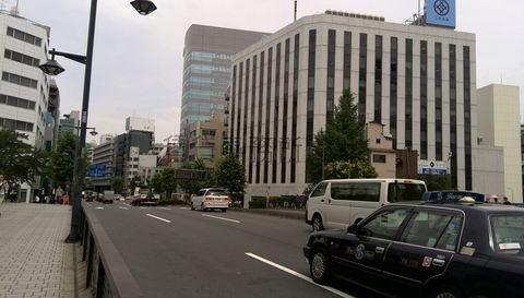 新川一丁目から日本橋方面