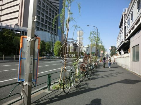 駅周辺
