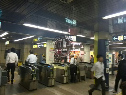 駅ナカ