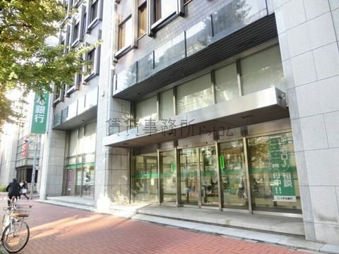 りそな銀行 (日本橋支店)