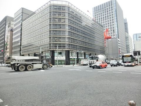 日本橋 交差点