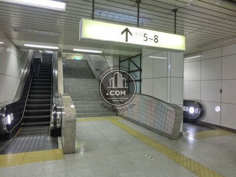 駅ナカ