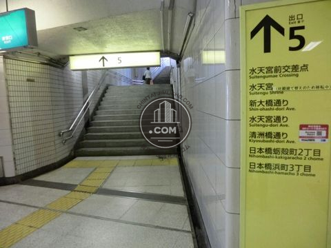 駅ナカ
