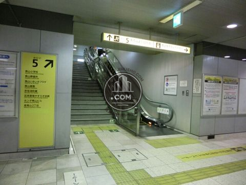 駅ナカ