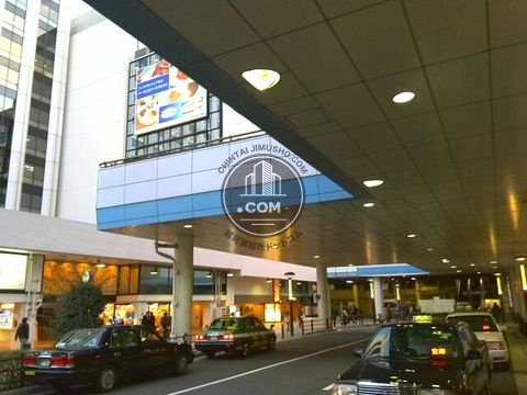 駅前ロータリー