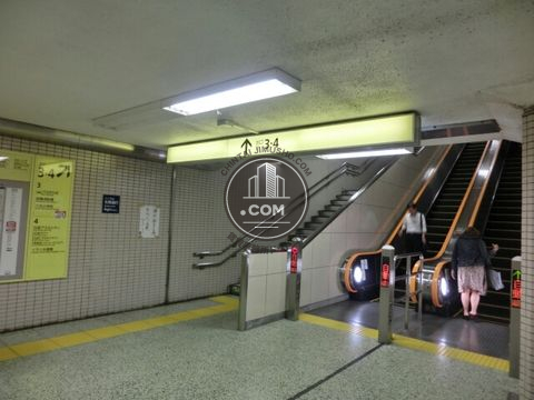 駅ナカ