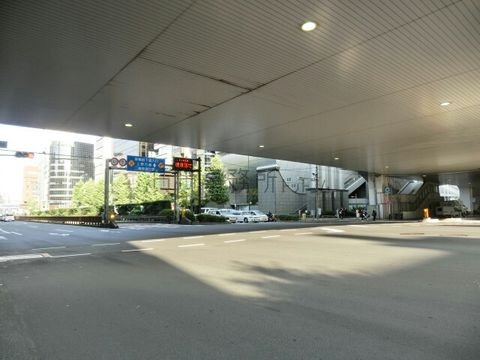新橋駅前 交差点