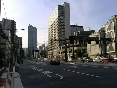 マッカーサー通り、虎ノ門方向