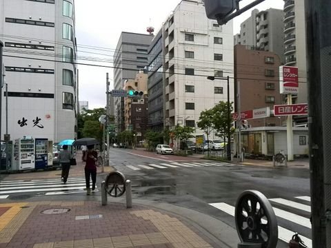 新橋赤れんが通り大門方面