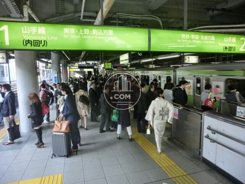 駅ナカ