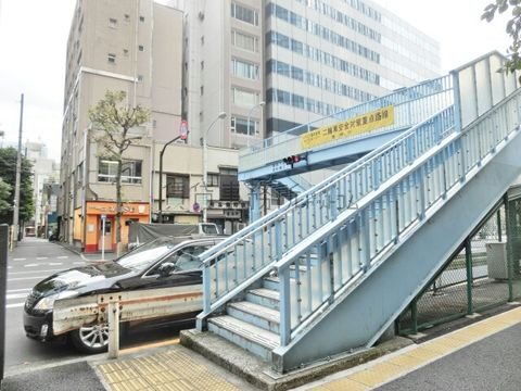 西桜歩道橋