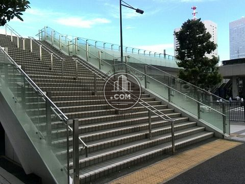 駅前ロータリー