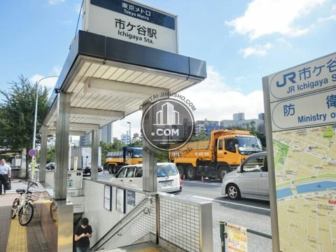 駅周辺