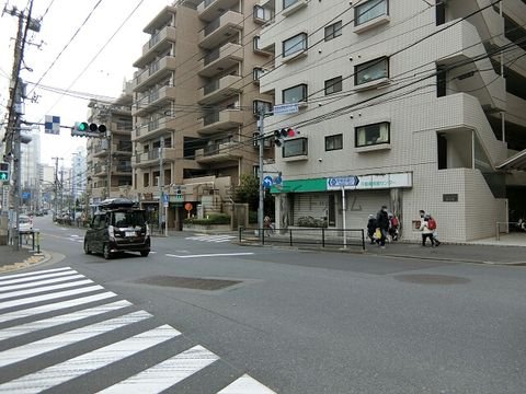 落合水再生センター南 交差点
