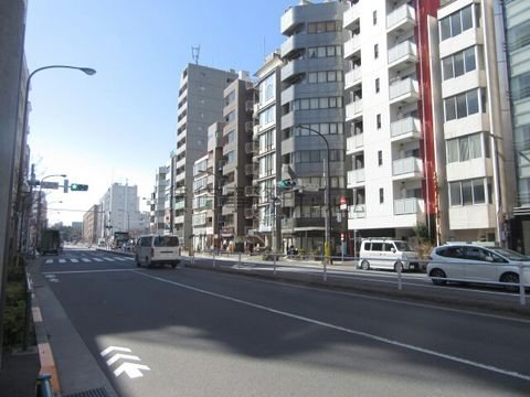 左門町 交差点