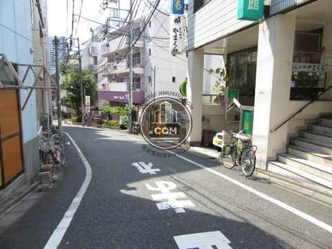 裏路地