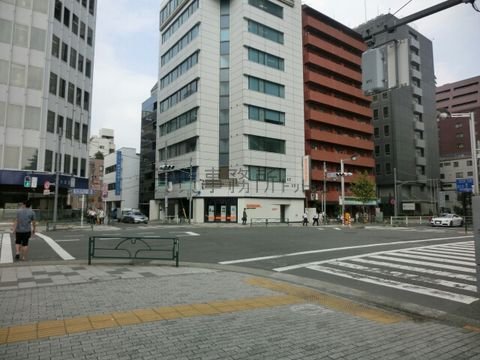 新宿一丁目交差点