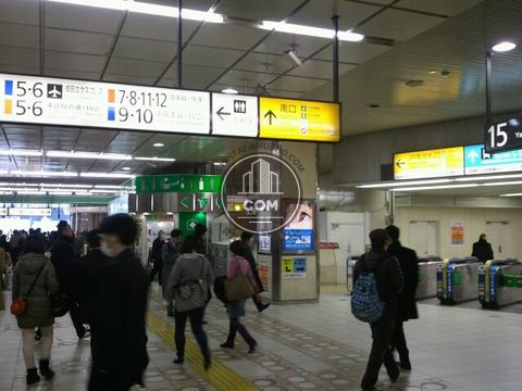 駅ナカ