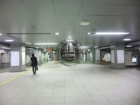 駅ナカ