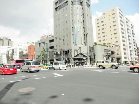 四谷三丁目 交差点