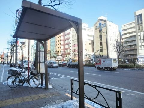 バス停 (四谷二丁目)