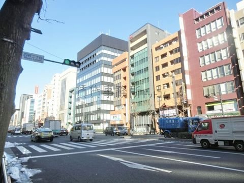 四谷二丁目 交差点