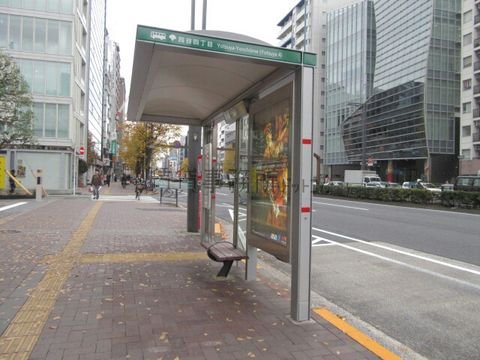 バス停 (四谷四丁目)