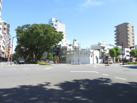 早稲田鶴巻町東 交差点