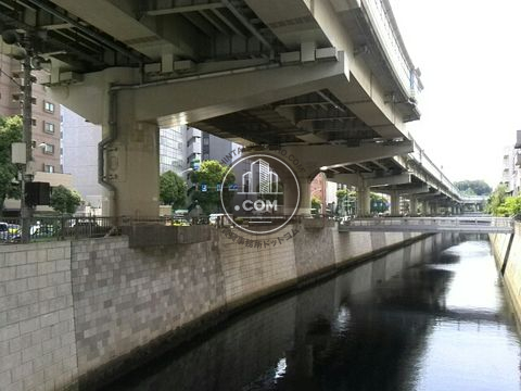 駅周辺