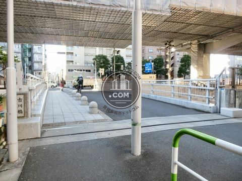 裏路地