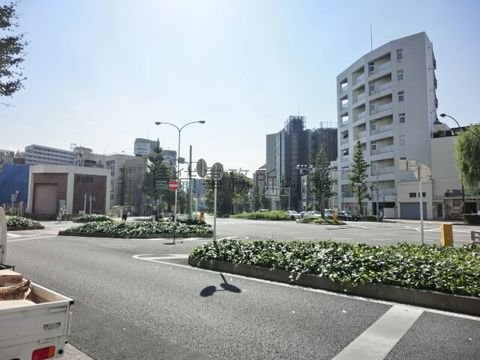 千石駅前交差点

