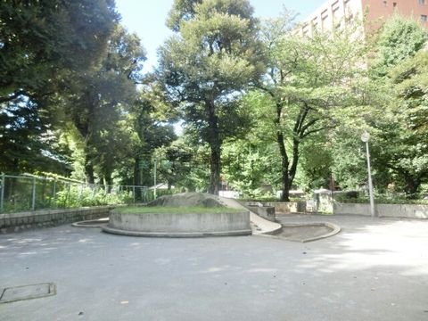 お茶の水公園