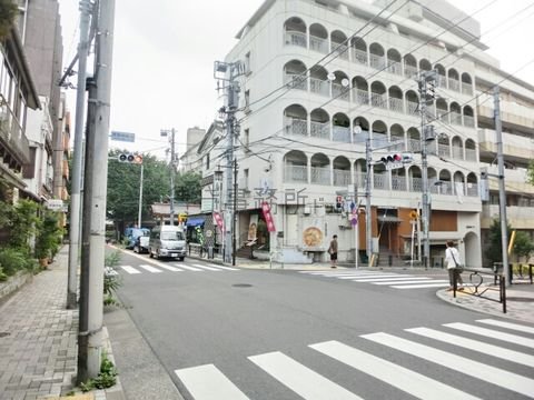 湯島中坂上 交差点