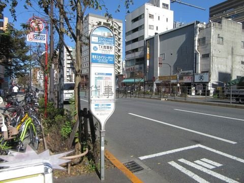 バス停 (TX浅草駅)